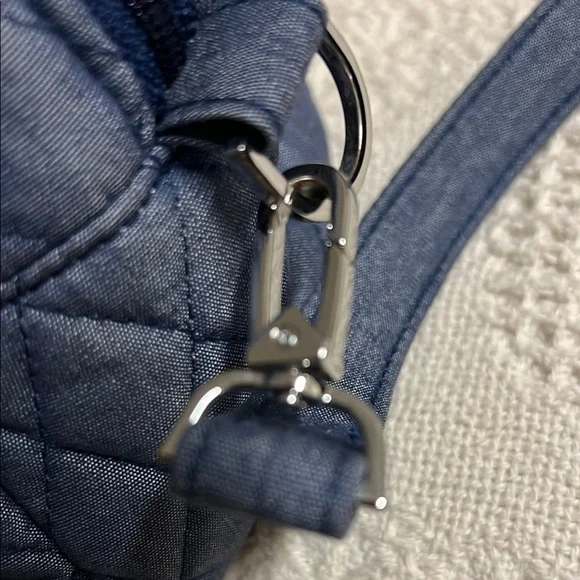 Vera Bradley Blue Quilted Crossbody Bag - Picture 4 of 6
